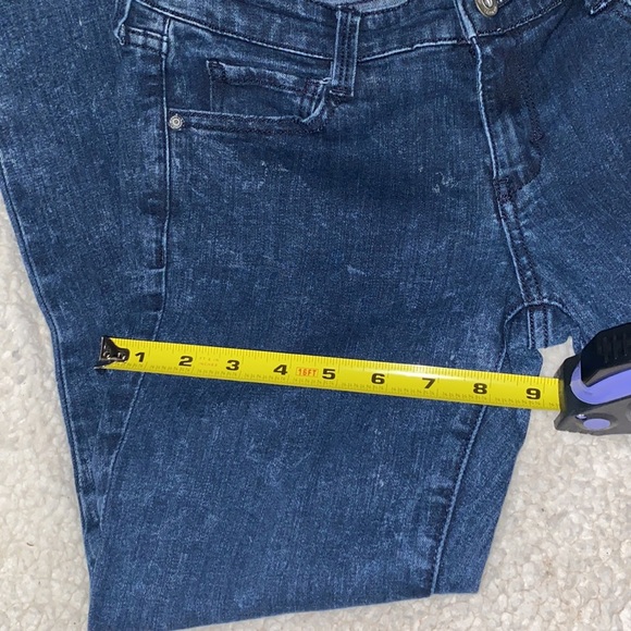 Arizona Jeans Jeggings size 5 Dark blue denim. Lightly distressed. Stretchy - Picture 5 of 10